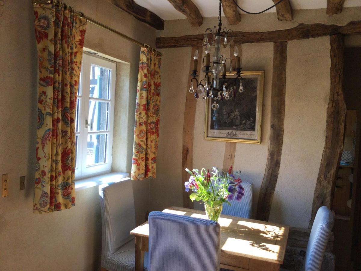 Holiday home Le Clos-masure De Beatrice *