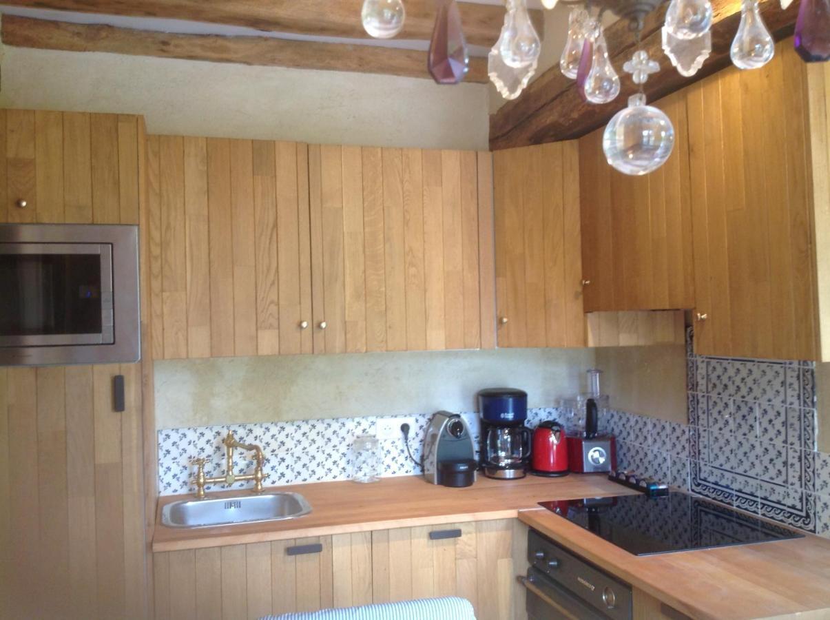 Holiday home Le Clos-masure De Beatrice *